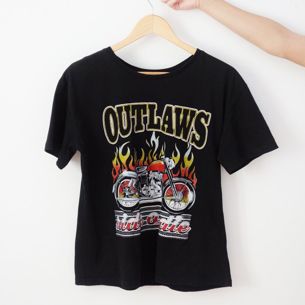Graphic Tee - Picture 2 of 3